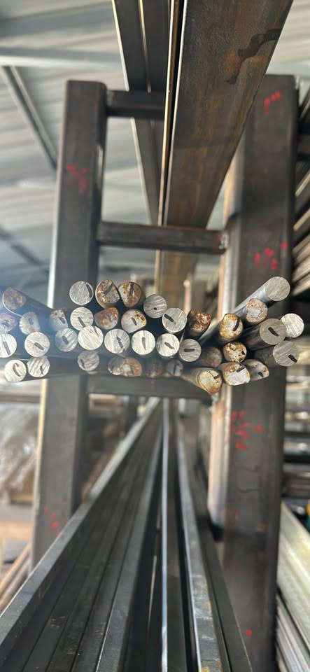 1-5/8" Round Tube/Pipe - 1/8" - 20'